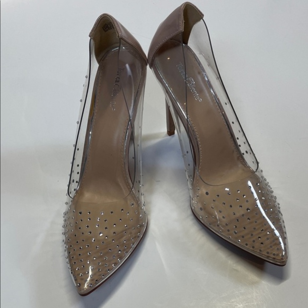 Torta Caliente Illusion Clear Lucite Nude Rhinestone Pumps Women’s Size 10